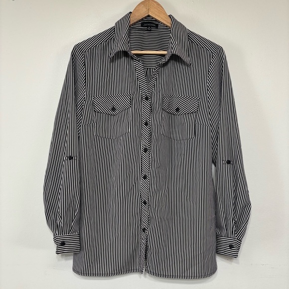 Notations Women’s Black/White Striped Button Down Shirt Size M - Picture 2 of 6